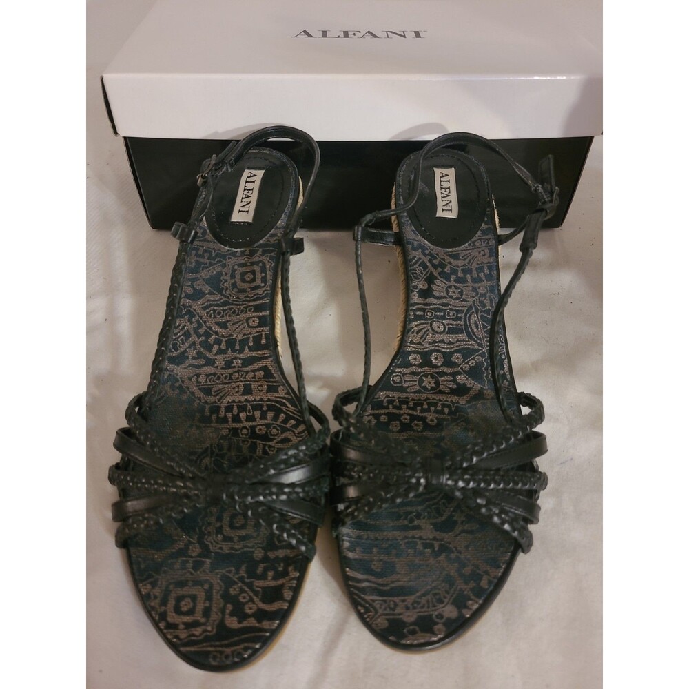 Alfani "Wakefield" Open Toe Sandals Wedge Heel black & gold Women size 8M